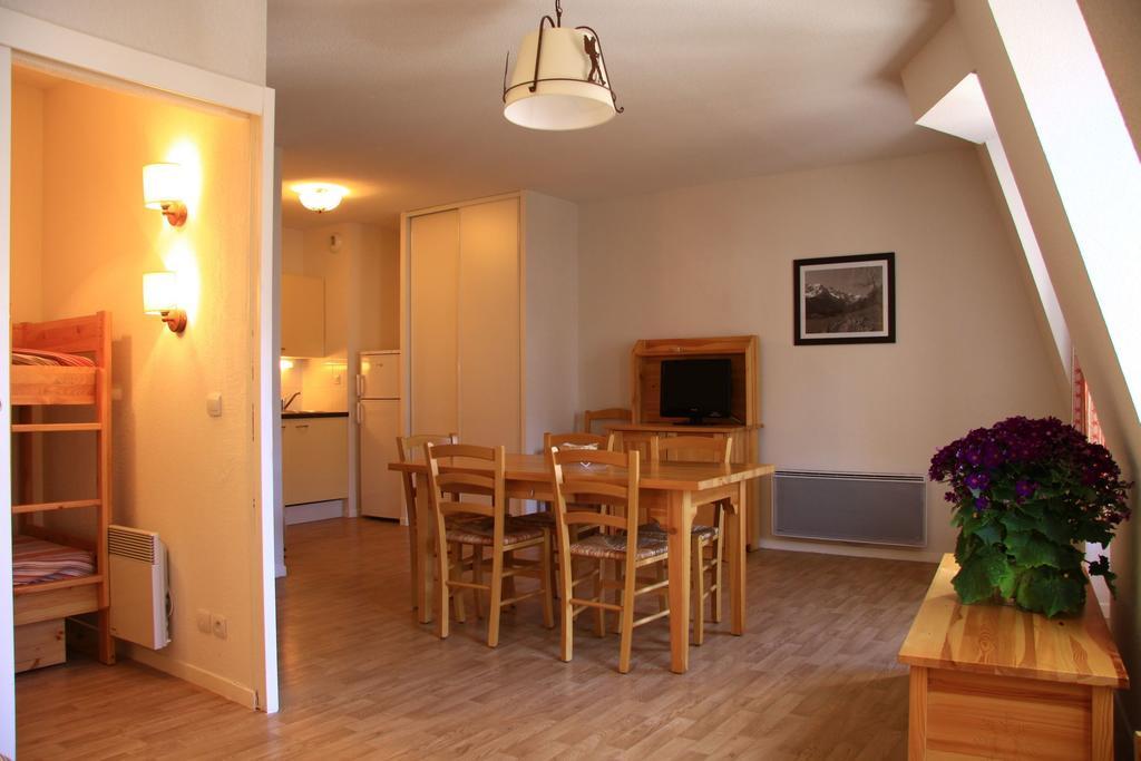Vacanceole - Residence Illixon Bagnères-de-Luchon Kültér fotó